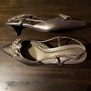 Taibot 1 inch. heels Front Pearls Decorative Bow